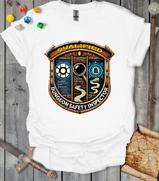 Qualified dungeon safety inspector - colored badge - T-shirt