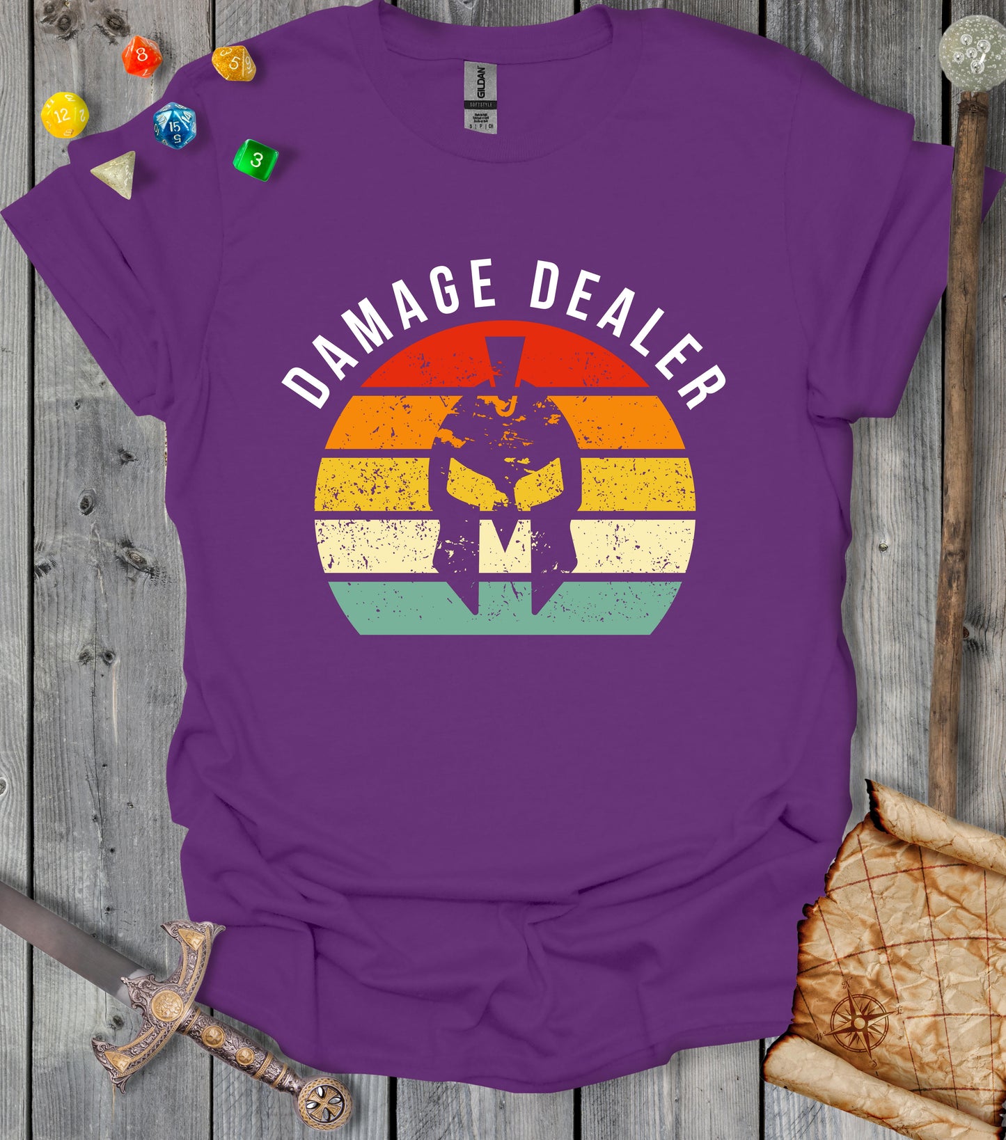 Damage dealer - Knight helmet - T-shirt