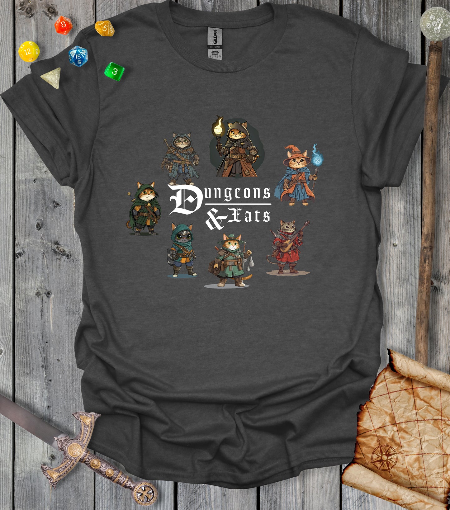 Dungeons and cats - T-shirt